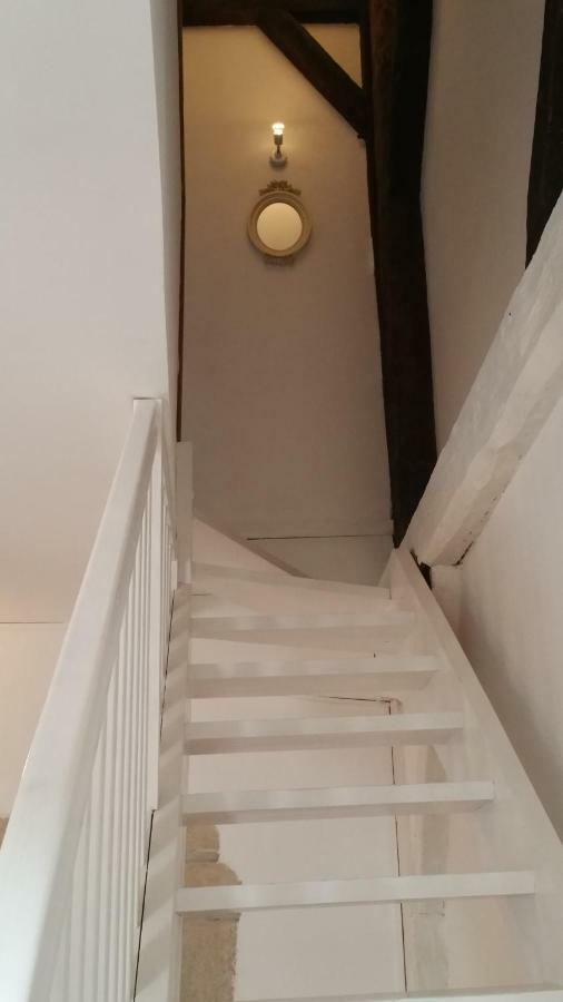 Appartement Patarin 第戎 外观 照片